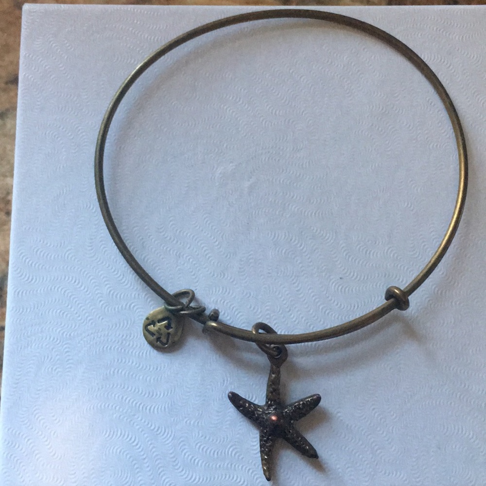 Starfish Alex and Ani 🖤